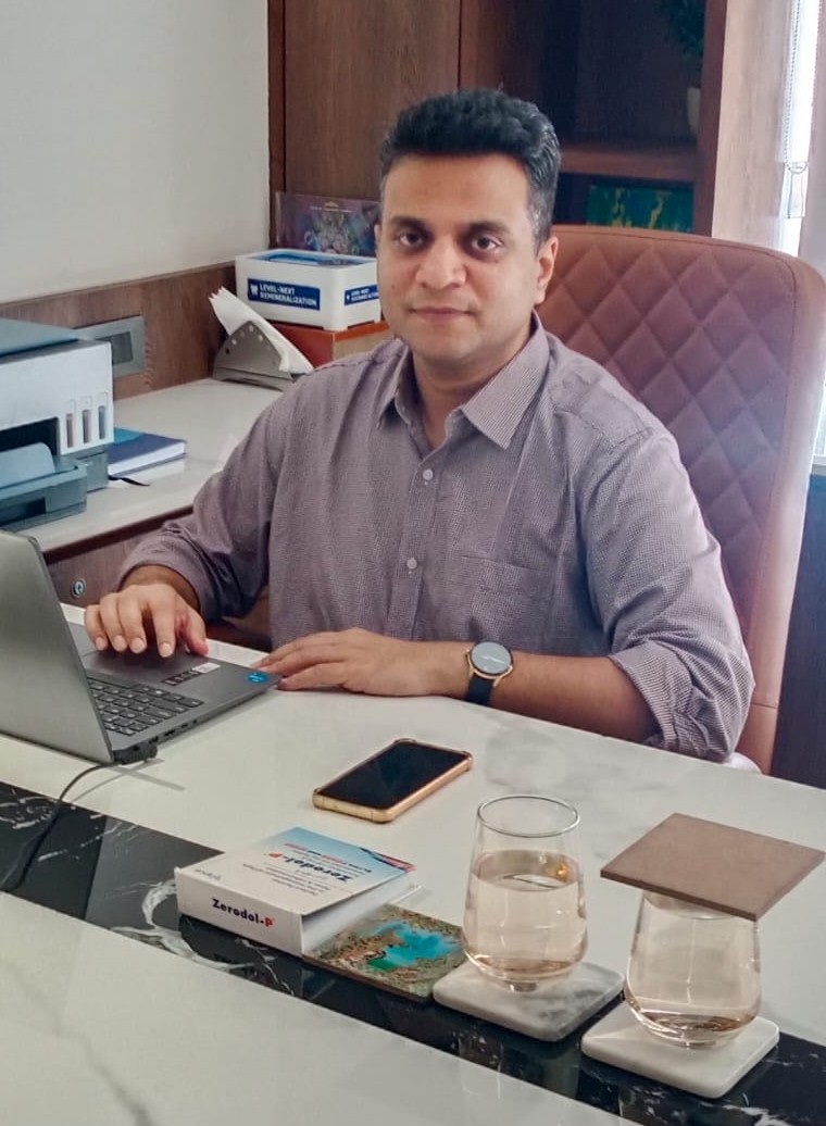 Shri Ankit Rungta — Chairman, HR PG College