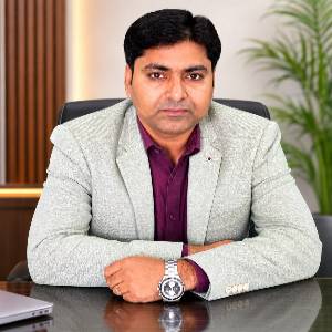 DR FAKHRE ALAM